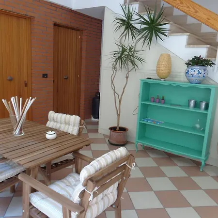 Akron ベッド・アンド・ブレックファスト