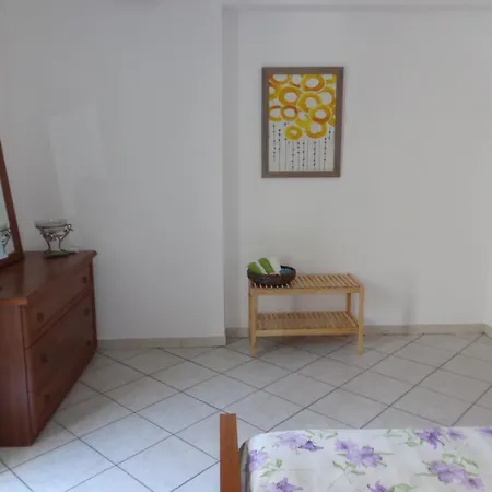 Couette-café Akron 3*