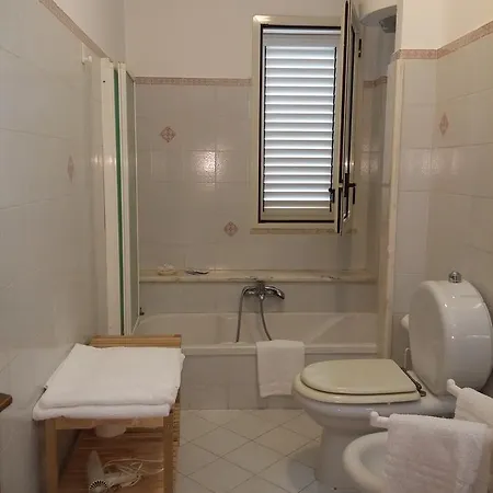 Akron Bed & Breakfast SantʼAlessio Siculo